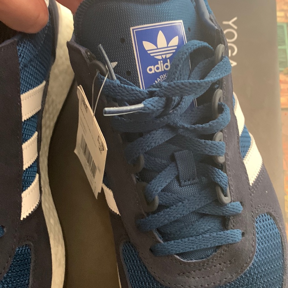 Retro Addidas brand new with tag. Very hip